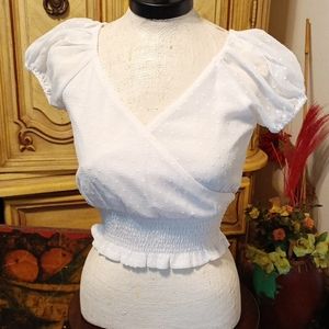 Womens Blouse M PENELOPE White Low front Fancy Crop shortsleeve